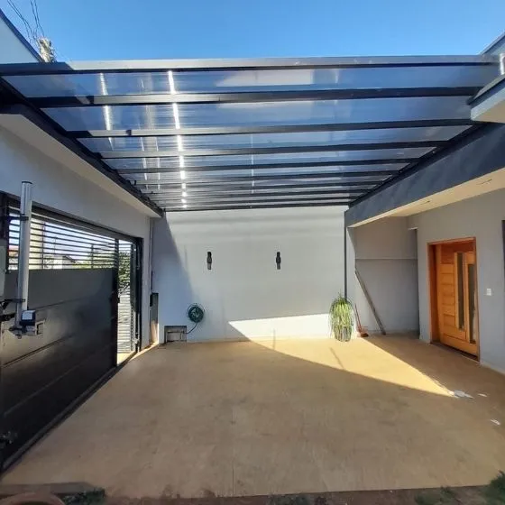 Pergolados de Ferro com Vidro em Aguaí - Projeto 15