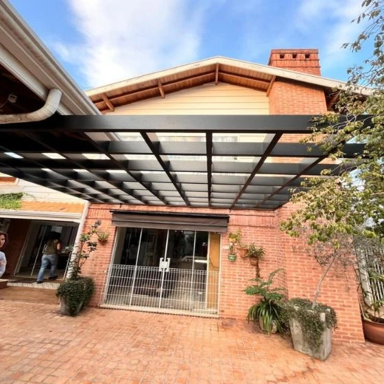 Pergolados de Ferro com Vidro em Aguaí - Projeto 3