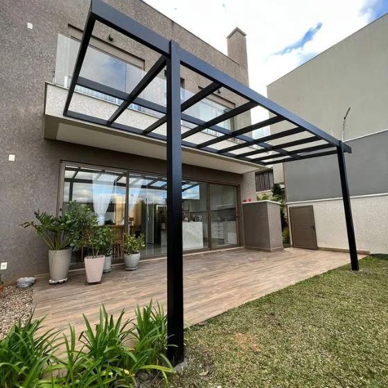 Pergolados de Ferro com Vidro em Aguaí - Projeto 9